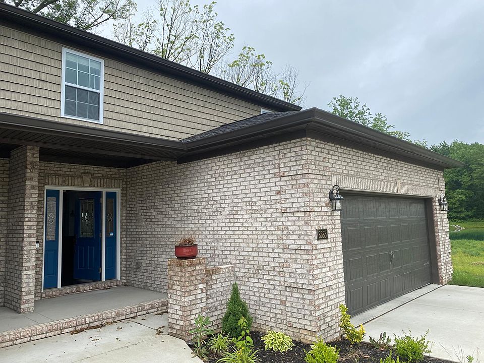 1st image of 8683 Pebble Creek Dr
