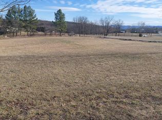 72 Beagle Boot Ln, Maysville, WV 26833