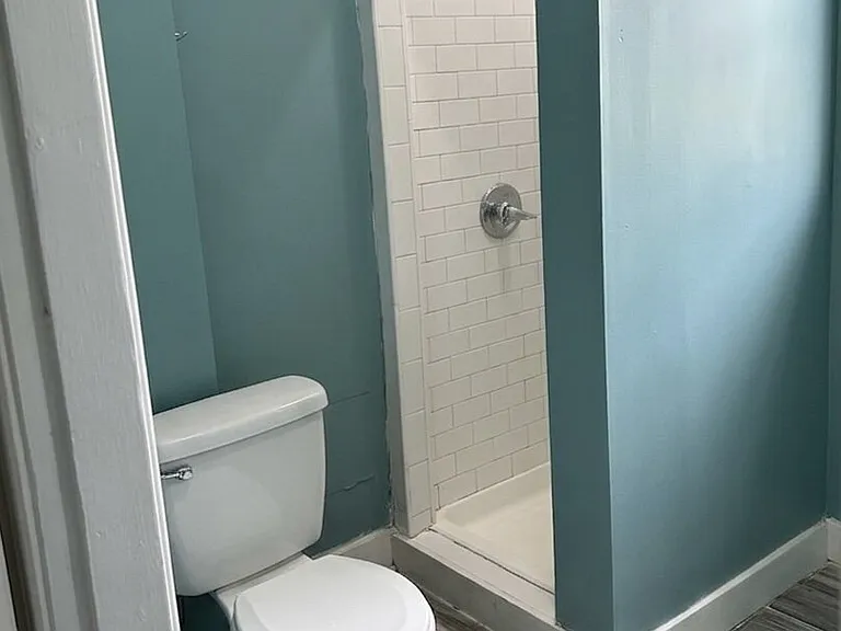 176 Congress Ave #2 — Photo 9