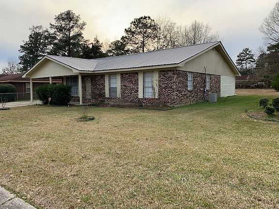 2nd image of 109 Glenhaven Cir