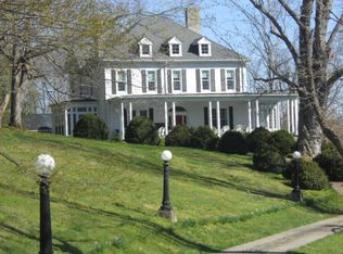 201 E Tower St, Tazewell, VA 24651