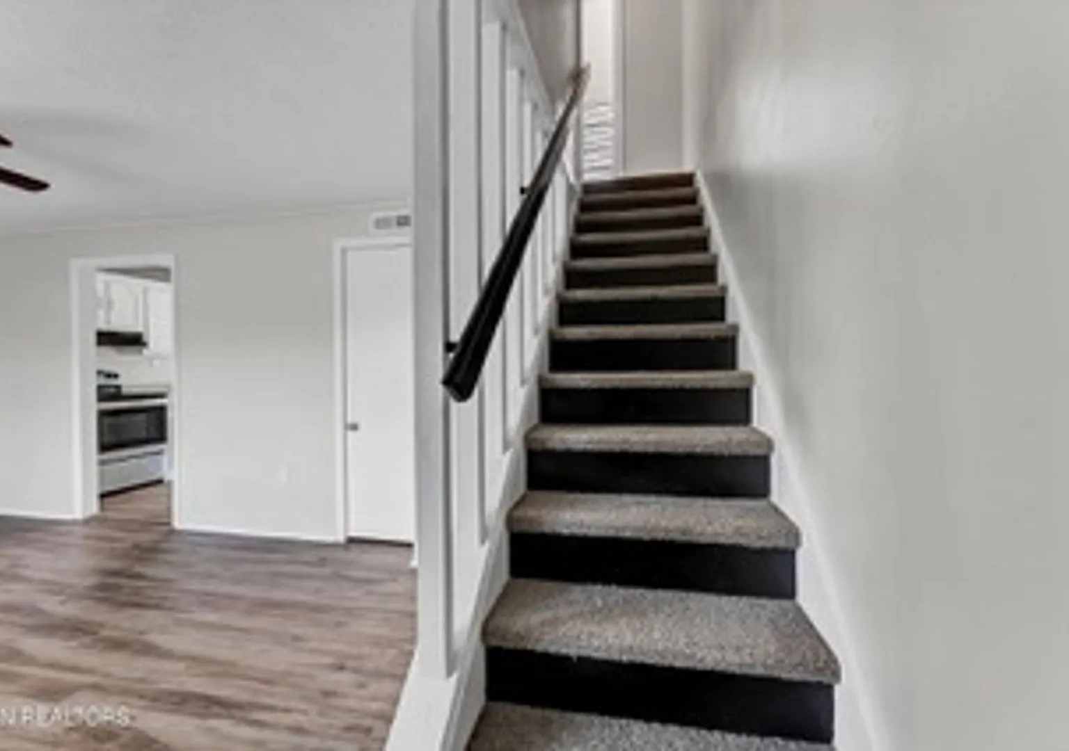 Oak Ridge 37830 - Spacious Two Bedroom Townhome - Coming Soon! — Photo 4