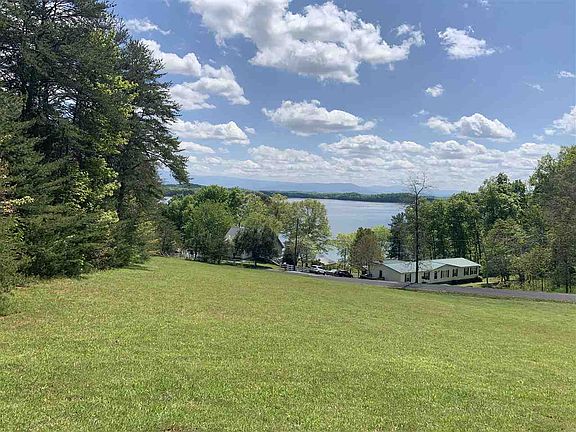 3rd image of 1107 Evergreen Trl Lot 55
