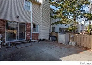 5117 Buckingham Pl — Photo 4