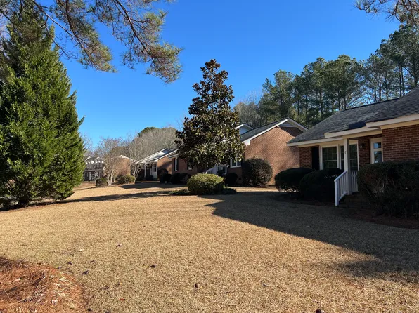 2507 Saint Christopher Cir SW APT E, Wilson, NC 27893