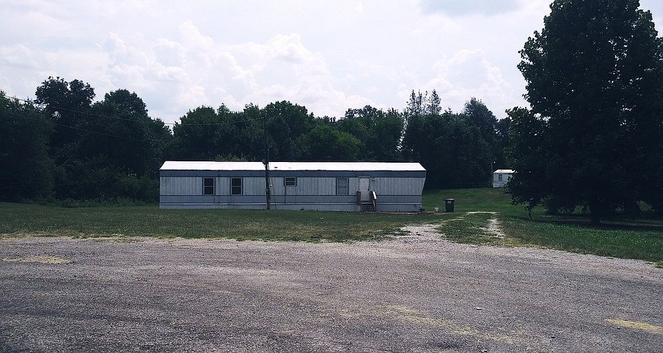 1st image of 136 Farmer Brown Ct