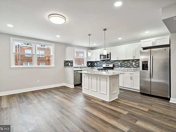 4th image of 6517 Ogontz Ave
