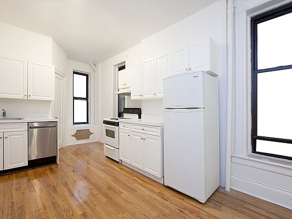 4th image of 205 E 94th St APT 5FW