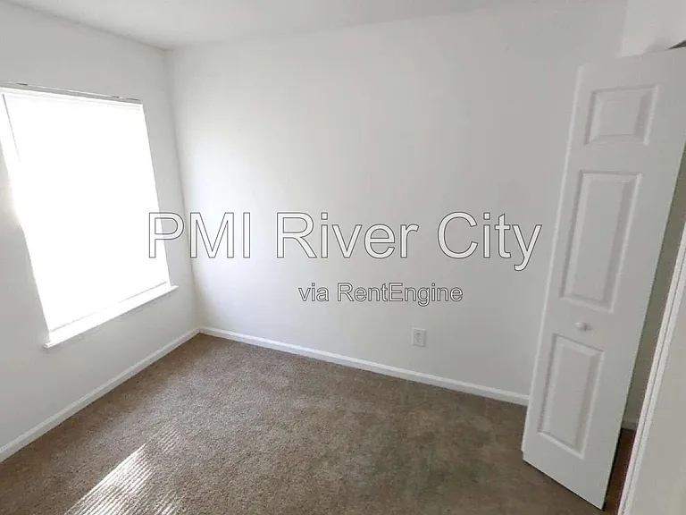 3800 Pebble Brooke Cir — Photo 8