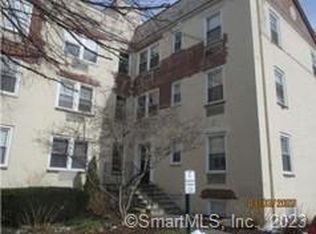 106 Woodside Grn, Stamford, CT 06905