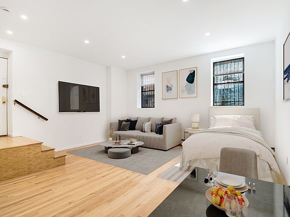 4th image of 184 2nd St APT 1E