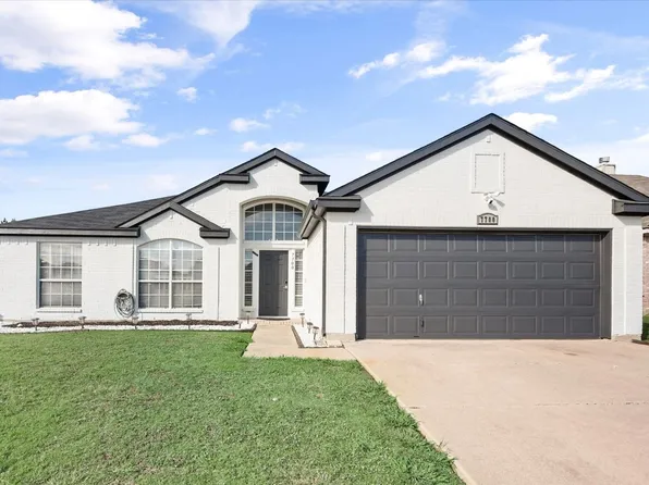 7700 Kittery Ln, Arlington, TX 76002