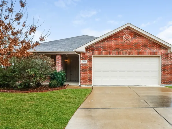 10001 Chrysalis Dr, Fort Worth, TX 76131