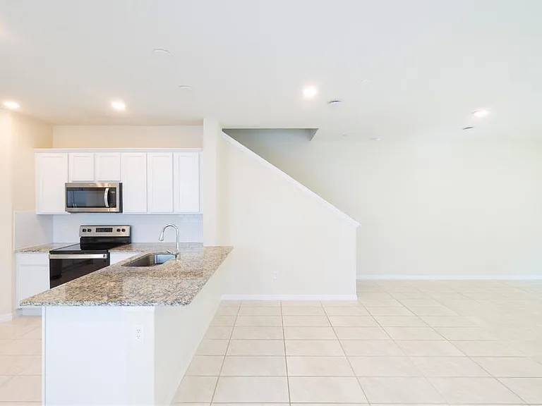 4609 Sparkling Shell Ave — Photo 26