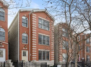 1449 W Walton St APT 2, Chicago, IL 60642