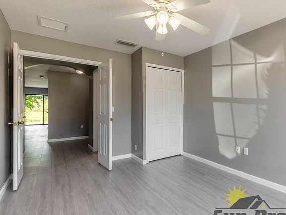 5th image of 133 Tarracina Way