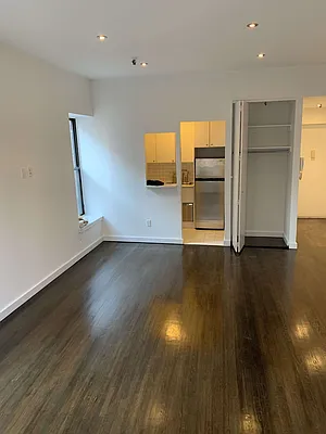 Rented by Owner | media 31