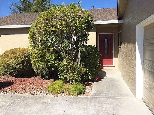 3rd image of 7553 Waterford Dr
