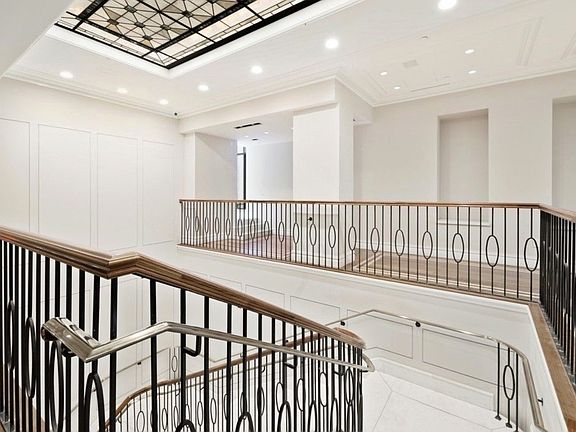 5th image of 154 W 70th St #10JK