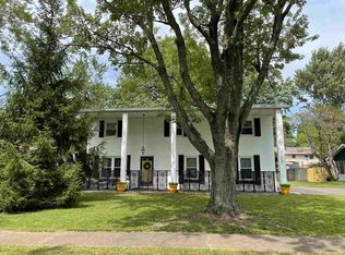 3204 W Woodbridge Dr, Muncie, IN 47304