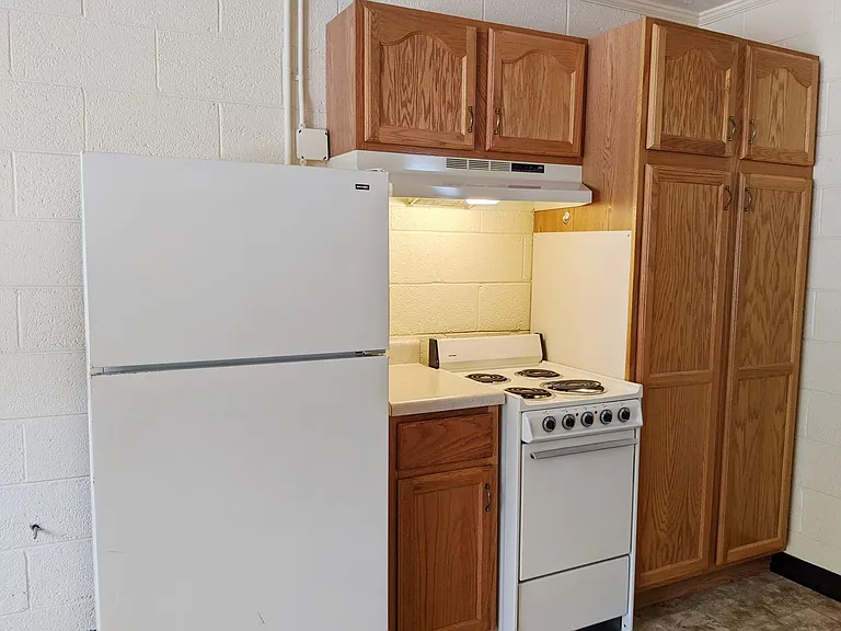 Park North Apartments — Photo 10