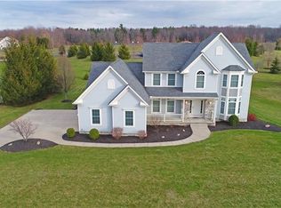 4250 Deer Run Dr, Medina, OH 44256