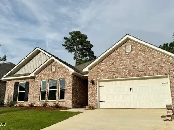 217 Serenity Lake Dr, Pearl, MS 39208