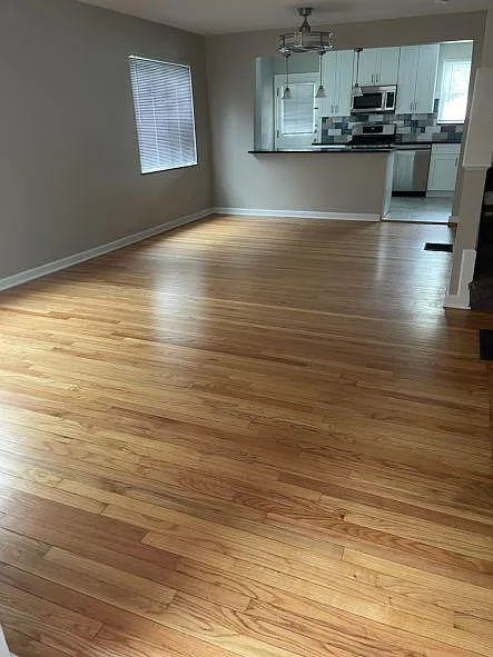 2 bed, 1052 sqft, $2,050 — Photo 2