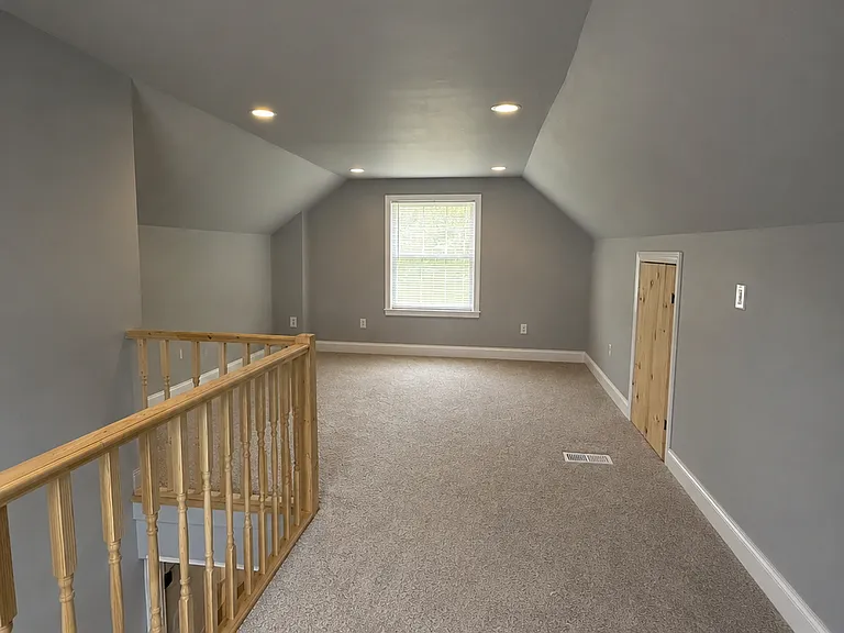 16001 Coram St — Photo 9