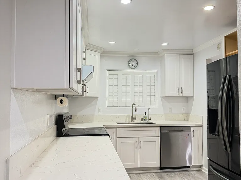 16413 Main St — Photo 28