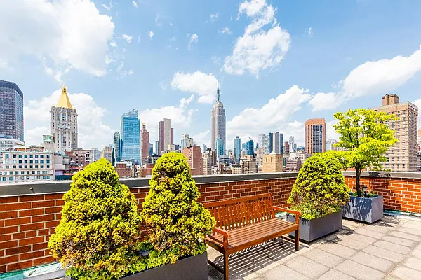 Sold by Real Direct | media 15