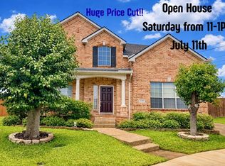 8300 Charleston St, Irving, TX 75063