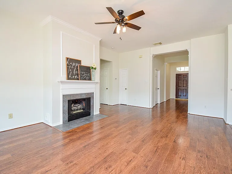 3815 Summerfield Dr — Photo 9