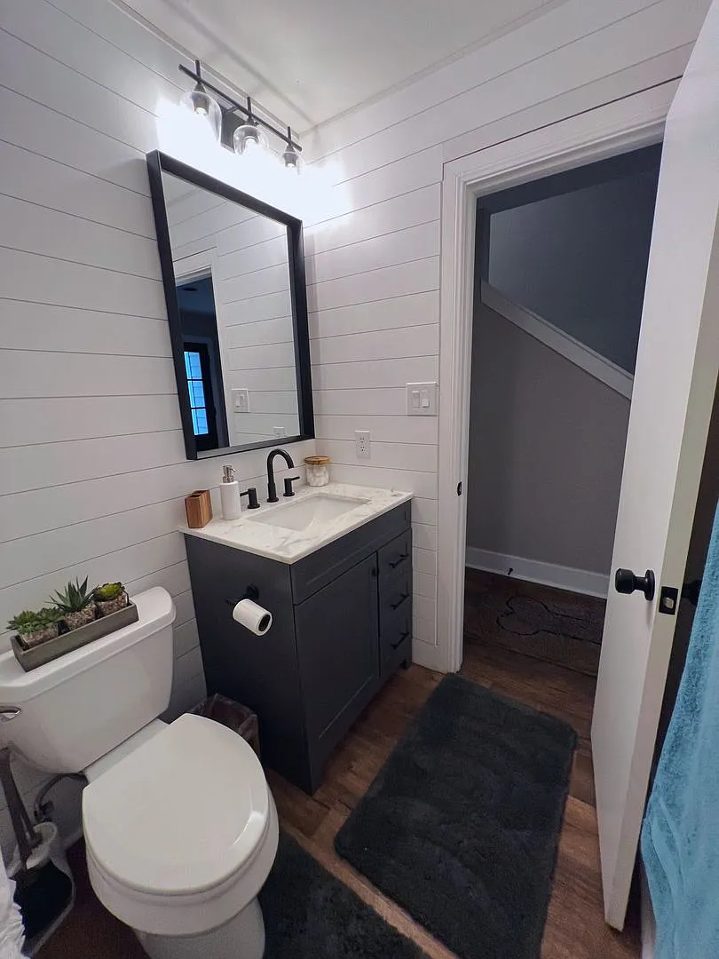 1728 Bevis Street-3 Story home — Photo 3