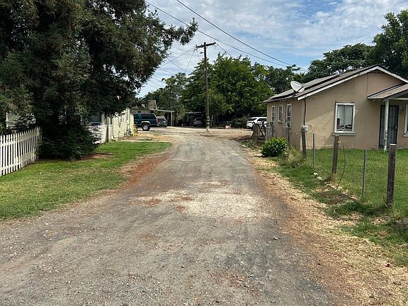 2nd image of 1763 - 1785 Santa Fe Avenue