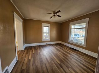 1710 NE Monroe St, Peoria, IL 61603