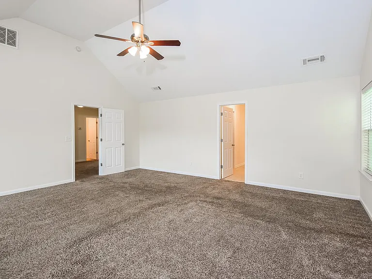 4740 Hopewell Manor Dr — Photo 12