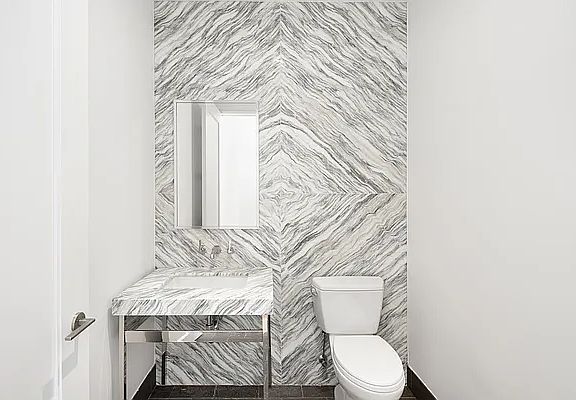 4th image of 215 E 19th St #16D