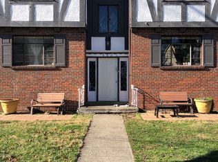 5621 Lester Rd APT 2, Cincinnati, OH 45213