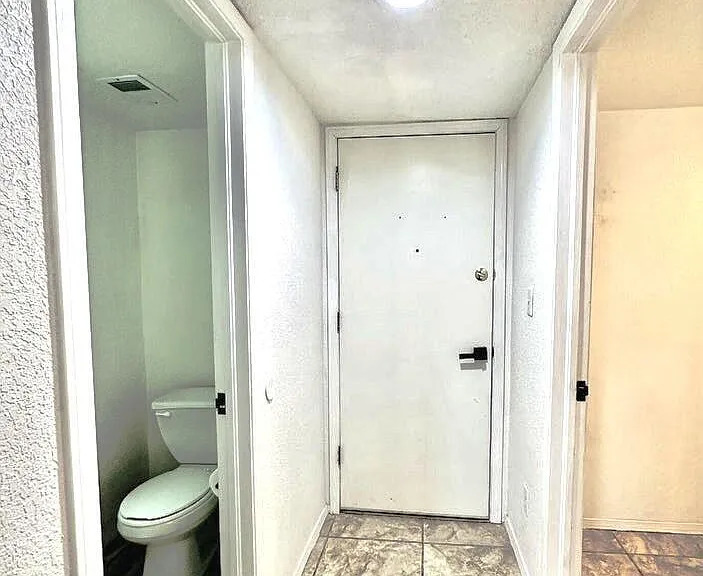 7489 Plaza Redonda Dr — Photo 41