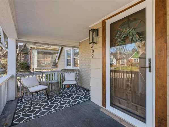 309 E 69th St, Kansas City, MO 64113
