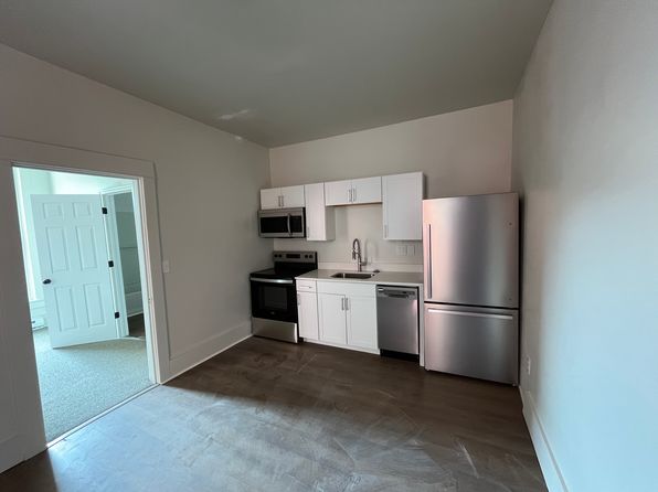 204 W Edgar Ave #7