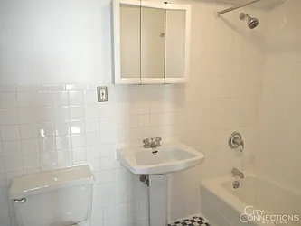 Rented by City Connections Realty