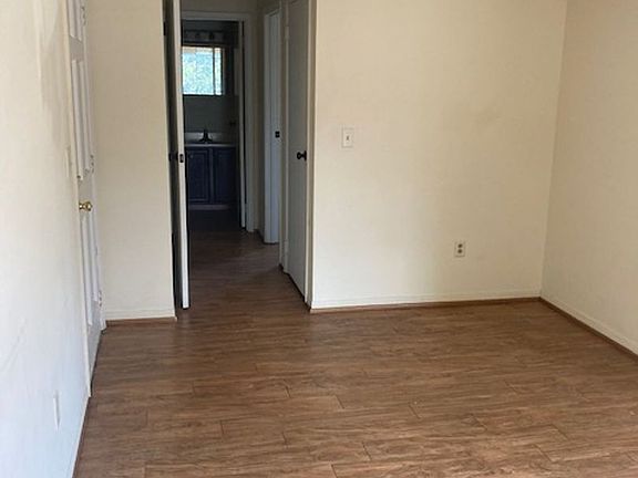 3rd image of 713 W Church St #D