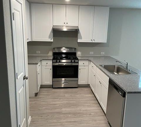 Spacious Kitchen