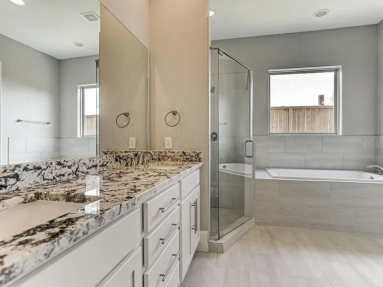 4859 Benning Dr — Photo 18