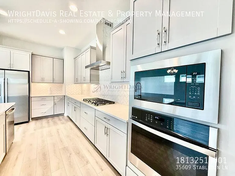 35609 Stapleton St — Photo 8