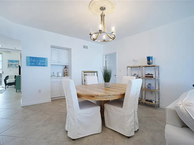 9577 Gulf Shore Dr #601 — Photo 7