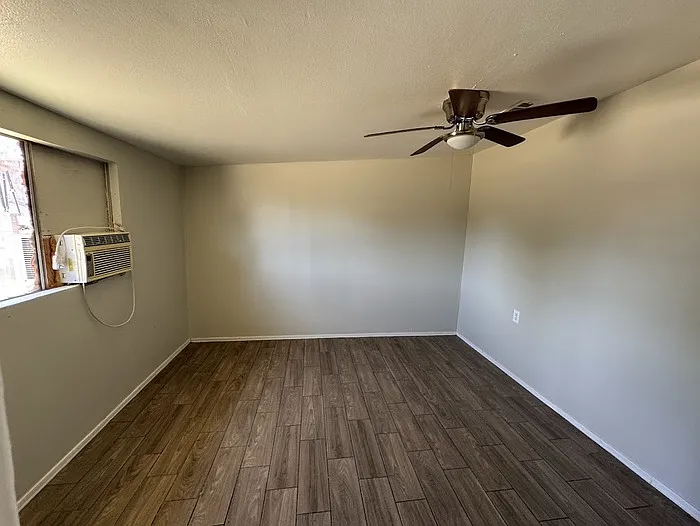 3241 W Pierson St — Photo 16
