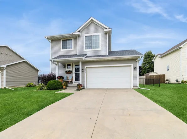 828 SW 47th Cir, Ankeny, IA 50023